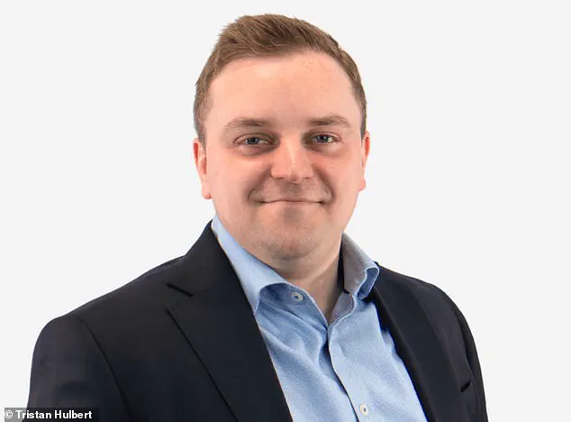 Health Expert Warns: Prolonged Sitting in Offices and Flights Raises DVT Risk, Highlighting a Hidden Danger