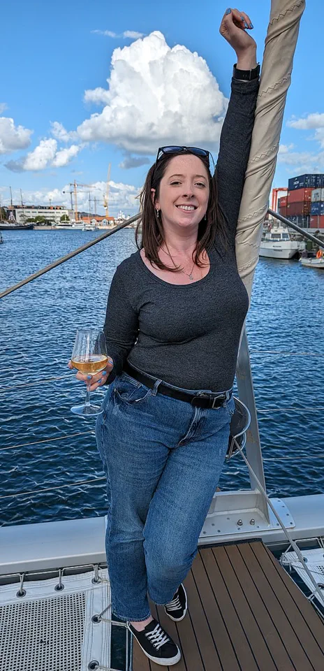 Lauren Malone’s Moral Dilemma: 'I Felt Guilty About It, But...' as Mounjaro’s Weight-Loss Promise Collides with Her Eating Disorder Past