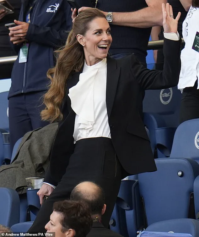 Exclusive Glimpse into the Princess of Wales' Secret Hairstyle Transformation: Royal-Watchers Flock to Uncover the Source of Her Radiant, Golden Hue