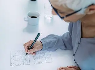 Late-Breaking Study Reveals High-Fat Dairy Linked to Reduced Dementia Risk in 25-Year Swedish Research