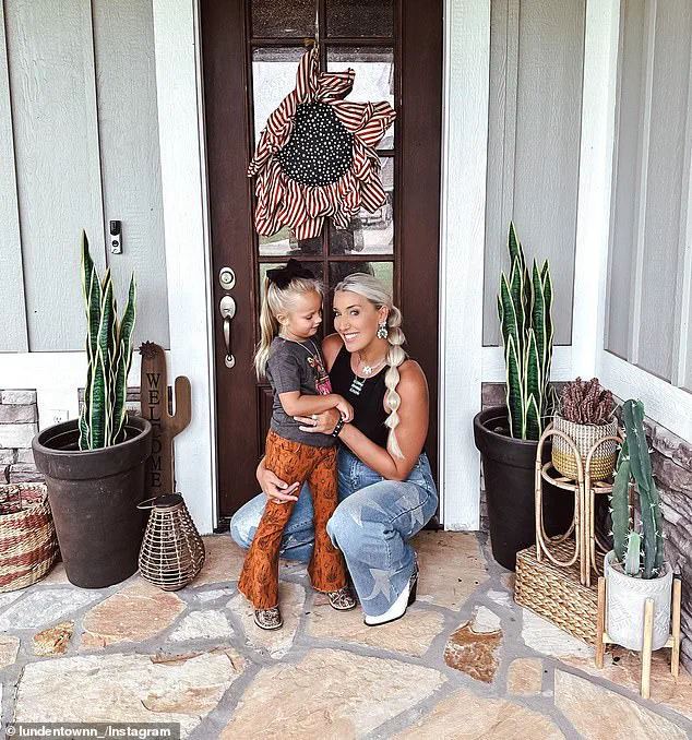 Lunden Roberts Seeks Incarceration of Hunter Biden Over Child Support Dispute in Arkansas