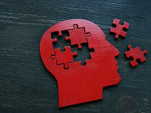 Britons' Attention Spans Shrink to 17 Minutes: Urgent Warning as Digital Distractions Escalate