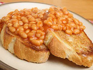 Concealed Salt Risk: Study Finds Takeaway Meals Exceed Advertised Levels, Prompting Health Advisories