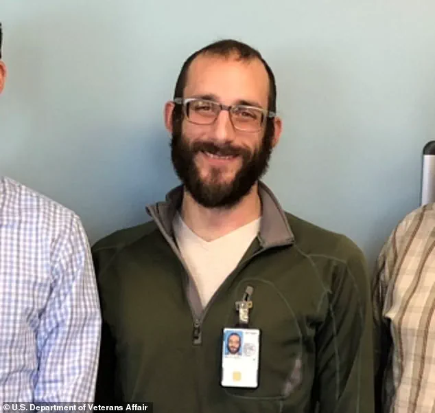 Controversy Over Lethal Force by Federal Agents in Minneapolis Protest Sparks Debate on Legal and Ethical Concerns, Following Death of Veteran Nurse Alex Pretti