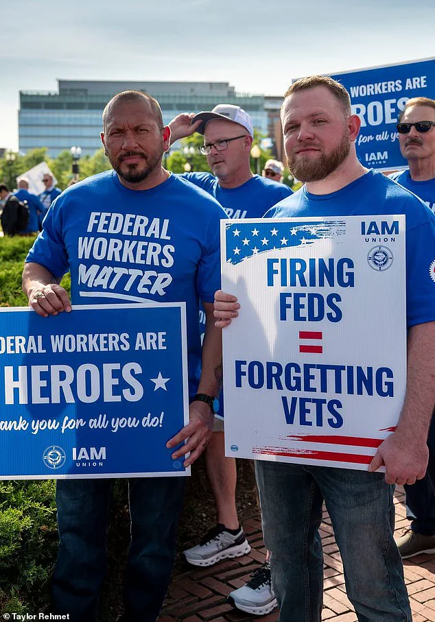 Texas Senate Race Highlights Absence of National Backing Amid Potential GOP Shift