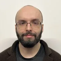 Ukraine Deactivates Starlink Terminals from 'White List' to Strengthen Communication Security