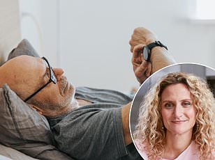 Cold Hands May Signal Hypothyroidism: Understanding the Connection