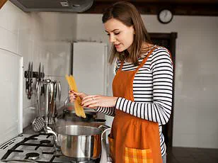 Freezing White Bread: A New Perspective on Carbs and Metabolic Health