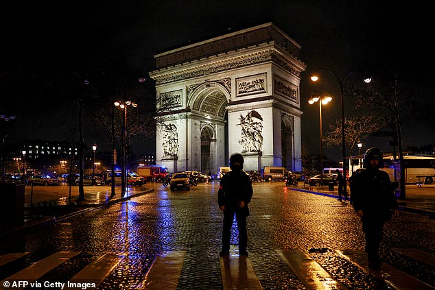 Knife Attack at Paris' Arc de Triomphe During Historic Ceremony Leaves Officer Injured