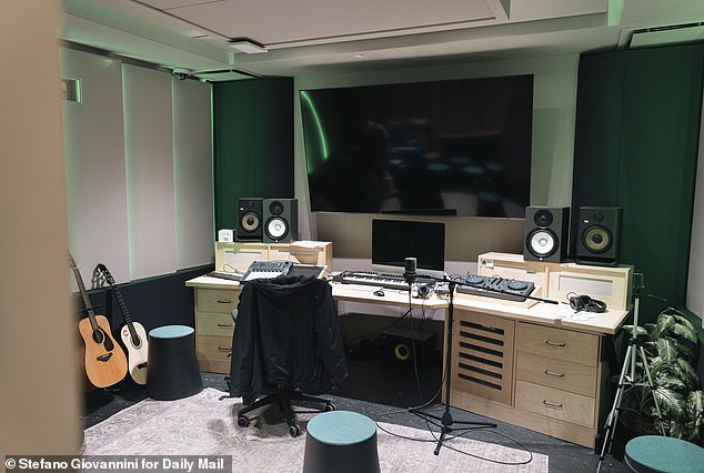 Cash with Care: NYC's Controversial $15,800 Experiment to Help Homeless Youth Transition from Shelters