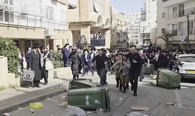 Ultra-Orthodox Mob in Bnei Brak Chases Female Soldiers, Sparking Violence and 20 Arrests