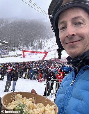 Dramatic Avalanche Near Courmayeur: Skiers Unaware as Snow and Ice Cascade