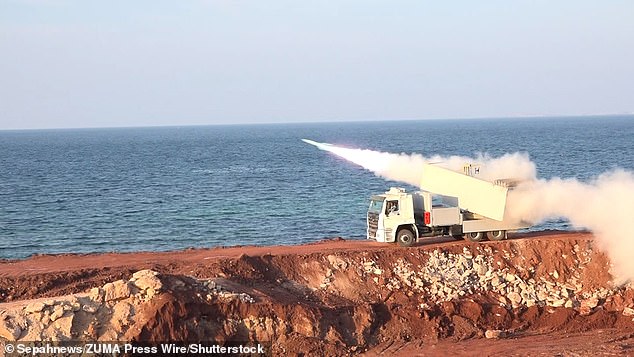 Iran Closes Strait of Hormuz Amid U.S. Tensions, Threatening Global Oil Markets