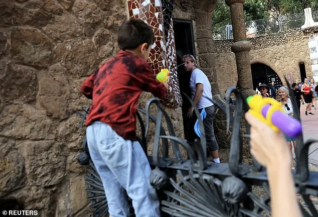 Mallorca's Anti-Tourism Protests Evolve into Strategic Campaign Over Overtourism Debates