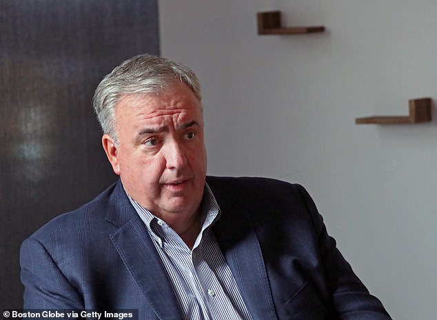 Nantucket's Coastal Crisis: Geotube Destruction Puts Million-Dollar Homes at Risk