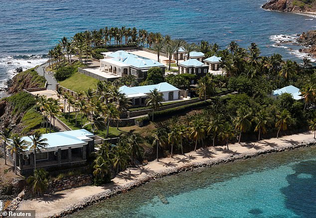 Jeffrey Epstein's Photo Files Reveal Stephen Hawking at His Private Island