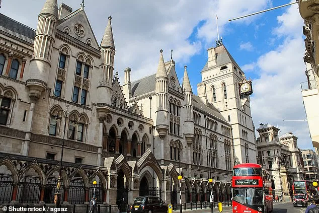 Kevin Spacey Faces New Civil Lawsuit Over Decades-Long Abuse Allegations, Including Claims of High School Exploitation