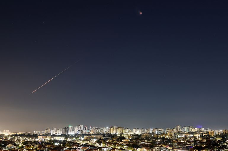 US-Israeli Strikes on Iran Escalate to Regional Crisis Amid Iranian Retaliation and Rising Casualties in Lebanon