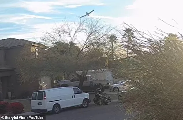 Small Plane Crashes into Phoenix Home, Leaving Three Injured After Mechanical Failure