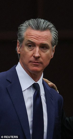 Obama's Eye Contact With Newsom at Jesse Jackson's Funeral Fuels 2028 Speculation