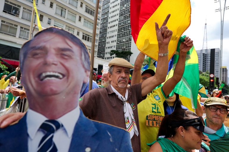 Bolsonaro's Lawyers Petition Supreme Court for Trump Adviser Meeting During Prison Sentence