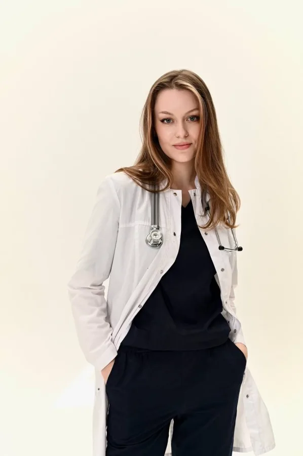 A Hernia's Revelation: Rethinking Medicine, Cost, and Care in Russia