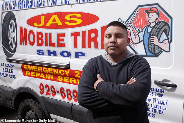 Brooklyn Tire Technician Rakes in Cash as Unaddressed Pothole Becomes Commuters' Nightmare