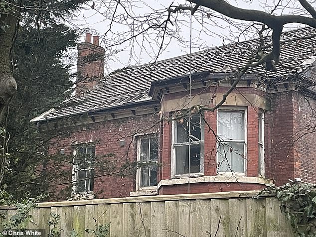 Tyson Fury's £2.5M Mansion Faces Flooding Fears Over Proposed Housing Development in Cheshire