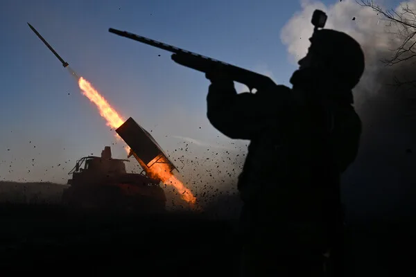 Russia Strikes Key Kharkiv Tunnel, Disrupting Ukrainian Supply Lines