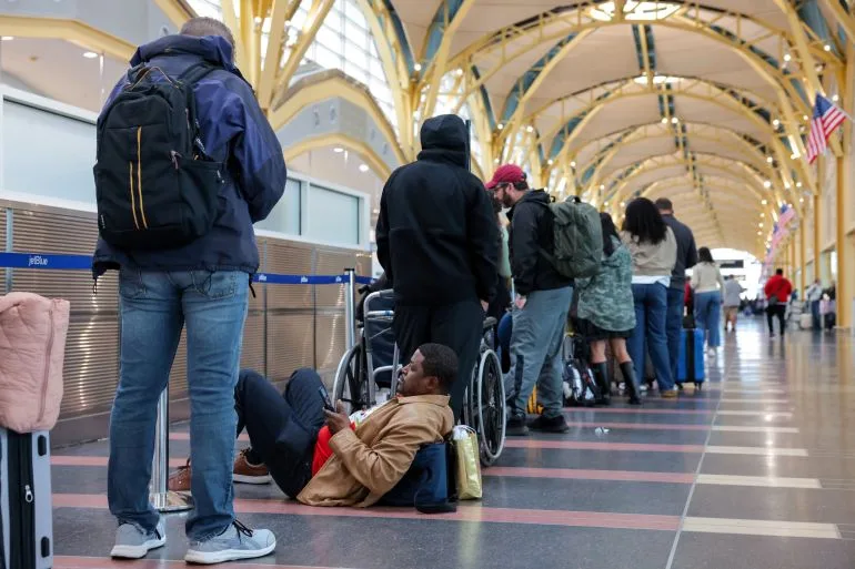 TSA Workers Resign Over Unpaid Wages as Government Shutdown Sparks Funding Dispute