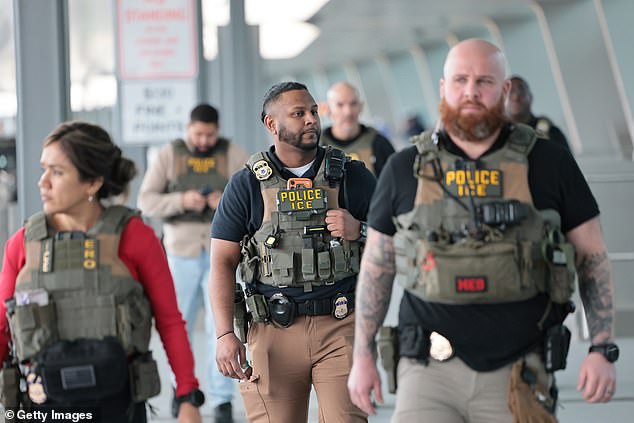 DHS Shutdown Enters Fifth Week as Gridlock Deepens, TSA Furloughs Loom, and Airports Brace for Chaos Amid Easter Travel Surge