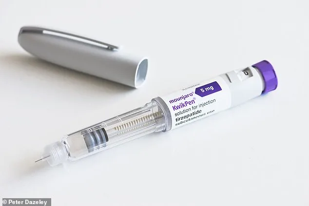 Mounjaro Injections: Rapid Weight Loss Comes with Nausea and Hair Loss, Experts Warn