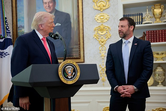 Shutdown Crisis Intensifies: Airports in Chaos as Trump's Remarks Halt Negotiations