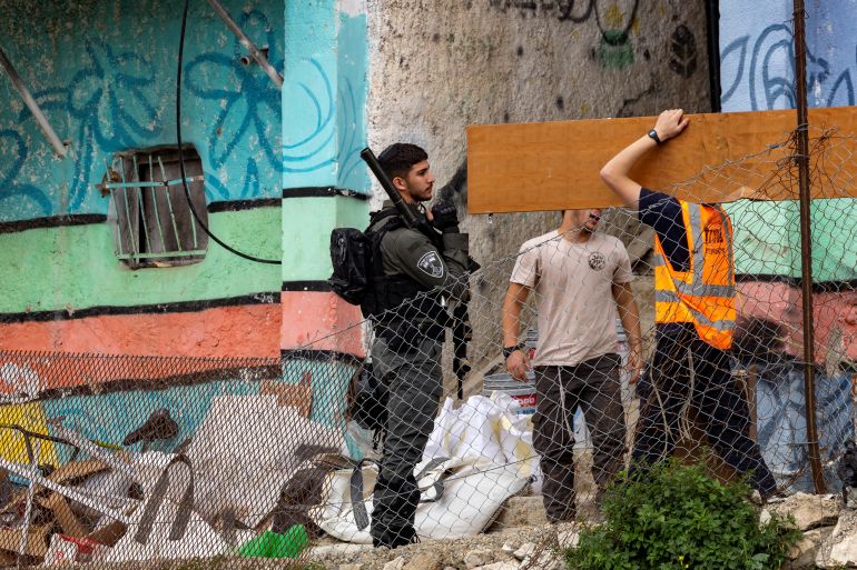 Israel Forcibly Displaces Palestinian Families in East Jerusalem as Rights Groups Accuse Government of Ethnic Cleansing