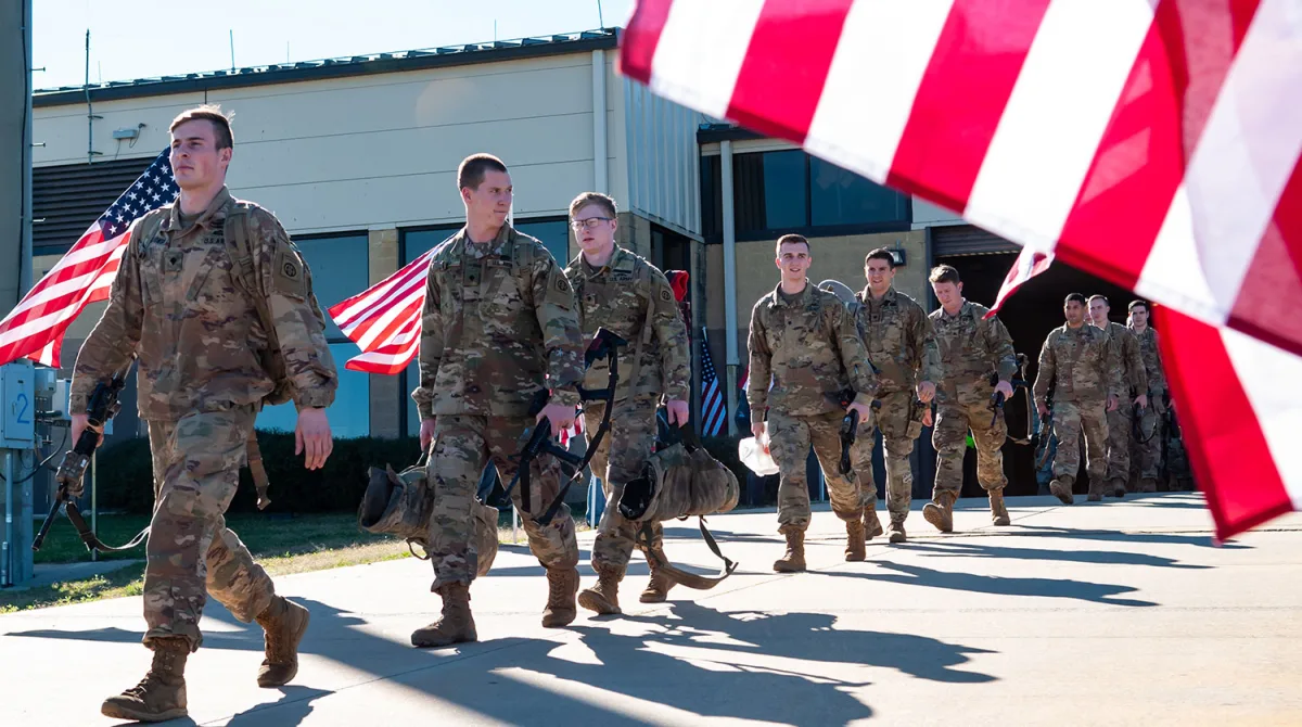 U.S. Military Raises Enlistment Age to 42, Simplifies Criminal Record Rules for Recruits
