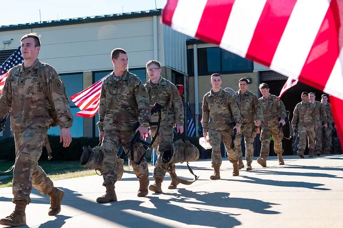 U.S. Military Raises Enlistment Age to 42, Simplifies Criminal Record Rules for Recruits
