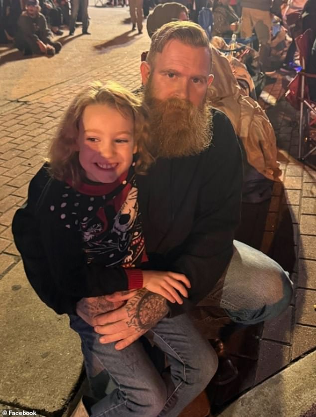 Detained Mother and Child Describe Harsh Conditions at Immigration Processing Center