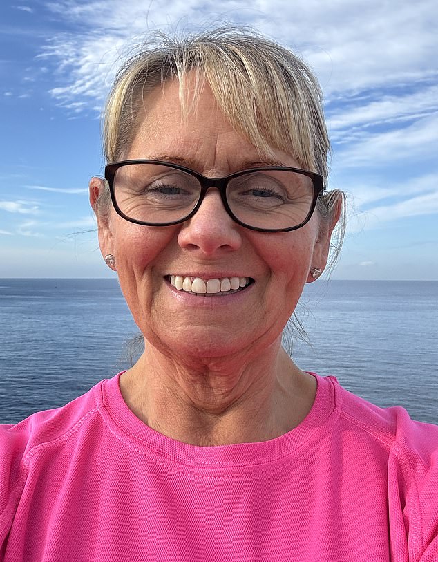 Aging Teeth and the Confidence Crisis: Why Britons Hide Their Smiles