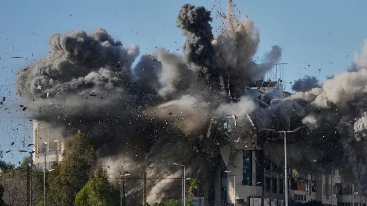 Iranian Missile Strike on Qatar Tanker Sparks Regional Tensions and Drives Oil Prices Up 8%