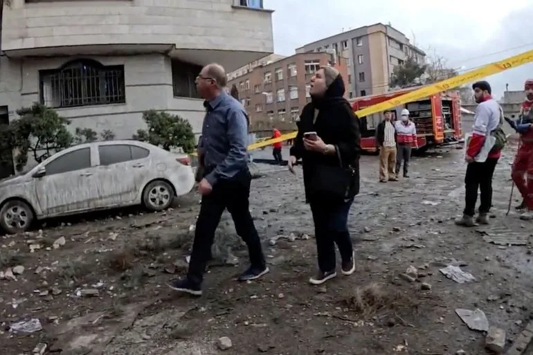 U.S.-Israel-Iran War Enters 35th Day: Escalating Violence and Civilian Infrastructure Attacks