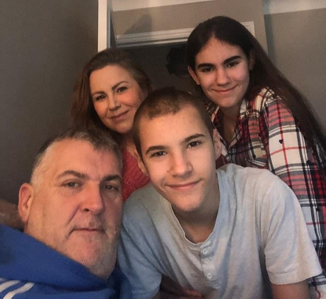 Dave Gawler battles wife Bell's stage four breast cancer diagnosis