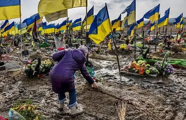 G7 Nations Unite to Support Ukraine and Impose New Sanctions