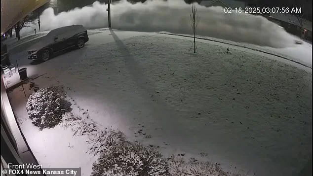 Mysterious Snow Plow Driver Leaves Kansas City Residents in a State of Wonder