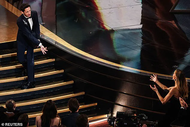 Adrien Brody's Disgusting Gum-Throwing Gesture at the Oscars