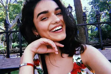 From Overnight Sensation to Controversy: The Restricted Story Behind Rachel Zegler's Rise and Fall