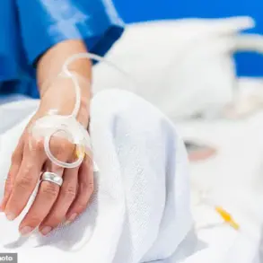 Hospital Drugs May Contain Thousands of Harmful Plastic Particles, Raising Health Concerns