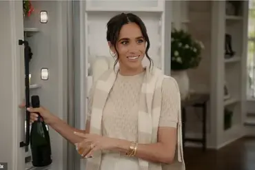 Meghan Markle Returns to Podcasts, Set to Shamelessly Promote Herself Again