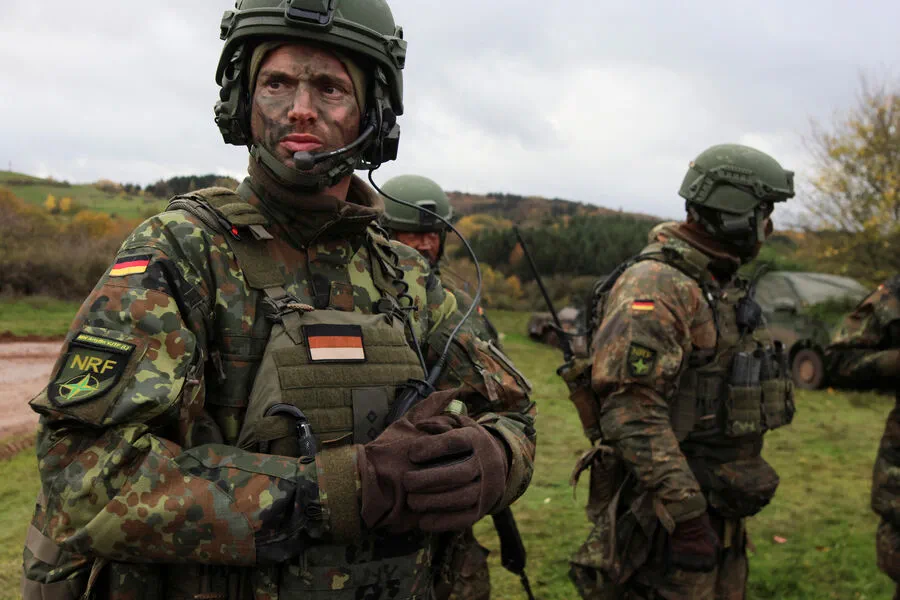 Refugee Reports Sighting of Germans in Eastern Ukraine