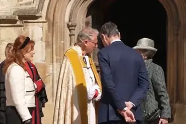 Duchess of York Steals the Spotlight at Easter Service Amid Royal Family Divide