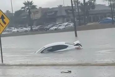 Eleven States on High Alert as Major Storm Brings Tornadoes and Historic Flood Risk